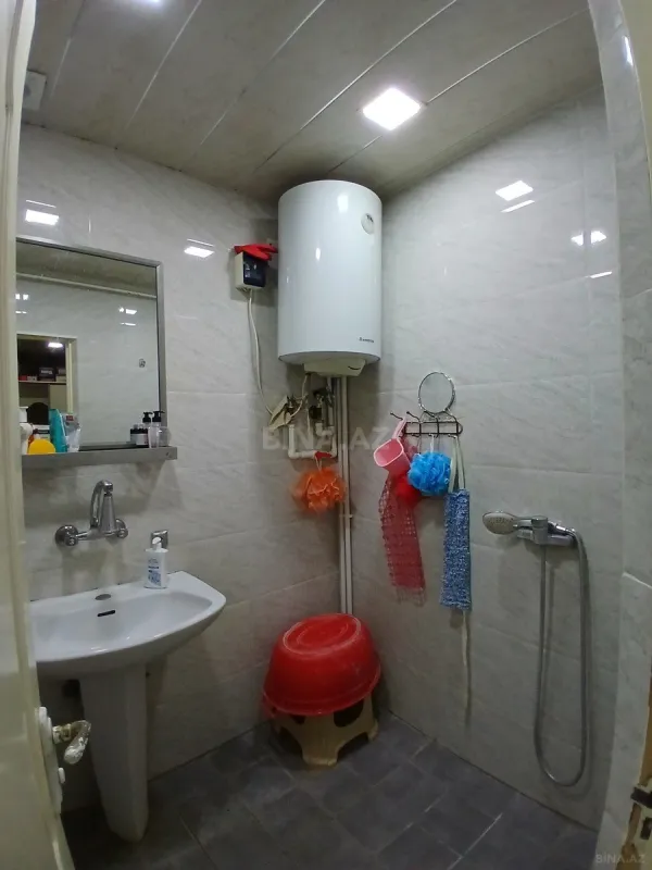 Satılır 2 otaqlı mənzil 65 m²