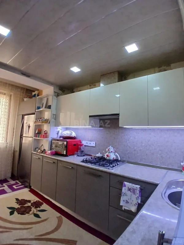 Satılır 2 otaqlı mənzil 65 m²