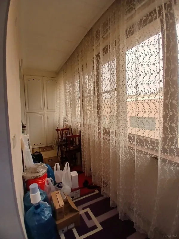 Satılır 2 otaqlı mənzil 65 m²