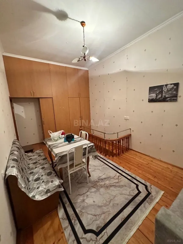 Kirayə verilir 2 otaqlı mənzil 65 m²