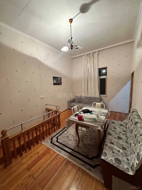 Kirayə verilir 2 otaqlı mənzil 65 m²