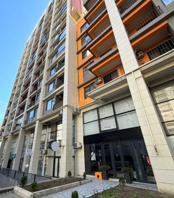 Kirayə verilir 2 otaqlı ofis 120 m²