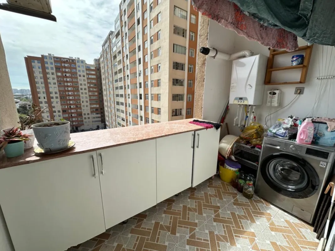 Satılır 2 otaqlı mənzil 70 m²