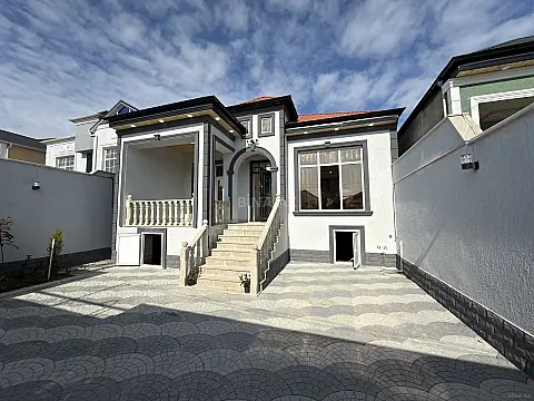 Satılır 4 otaqlı həyət evi 120 m²