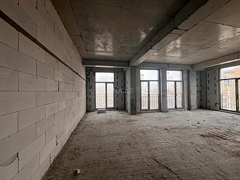 Satılır 3 otaqlı mənzil 128 m²