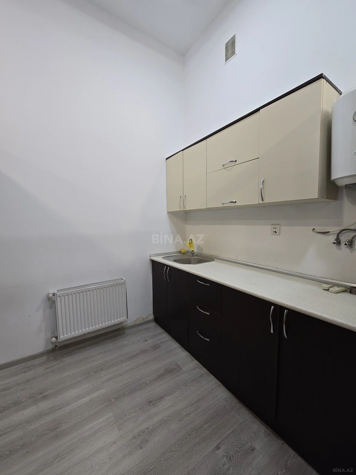 Kirayə verilir obyekt 77 m²