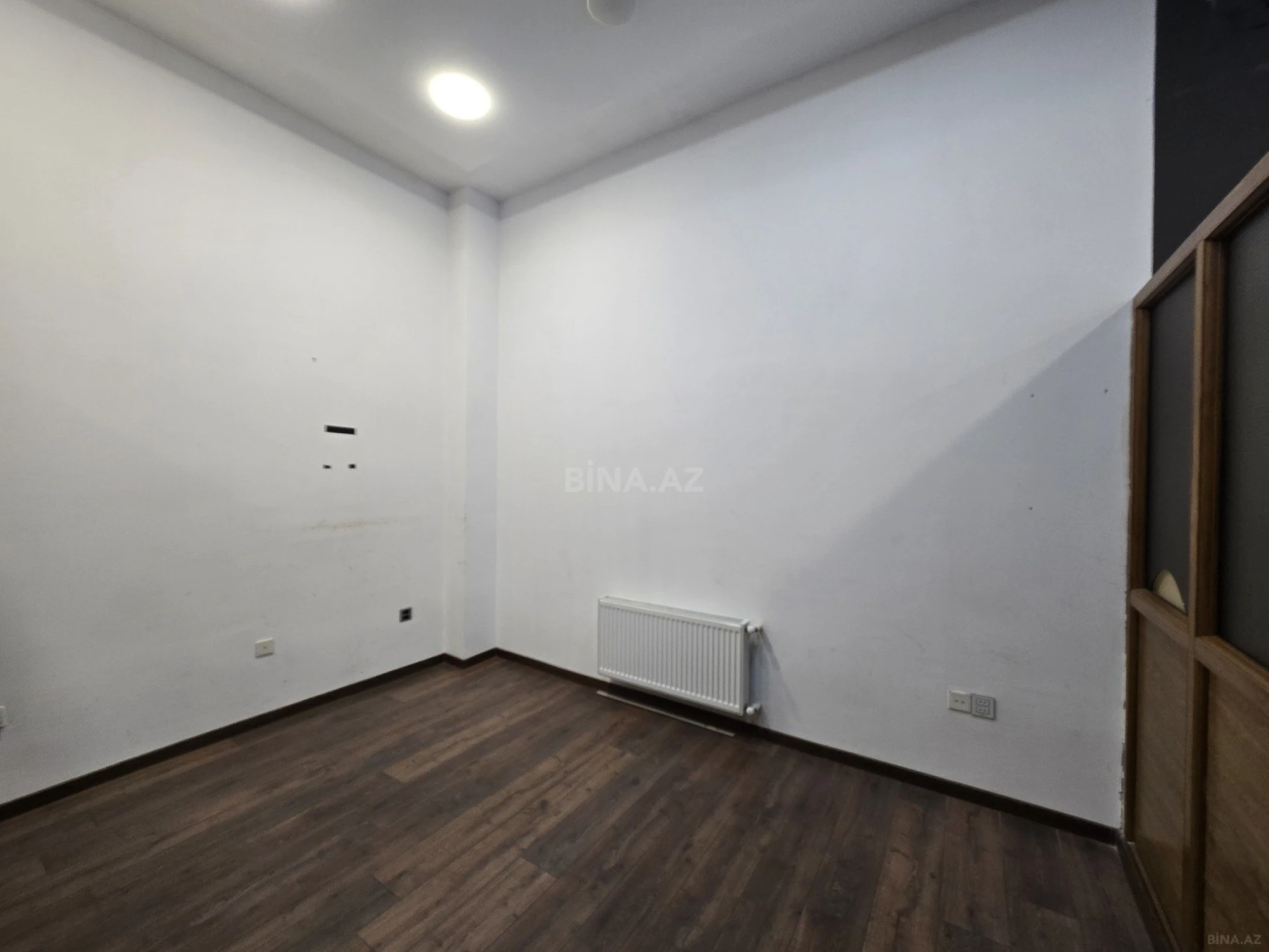 Kirayə verilir obyekt 77 m²