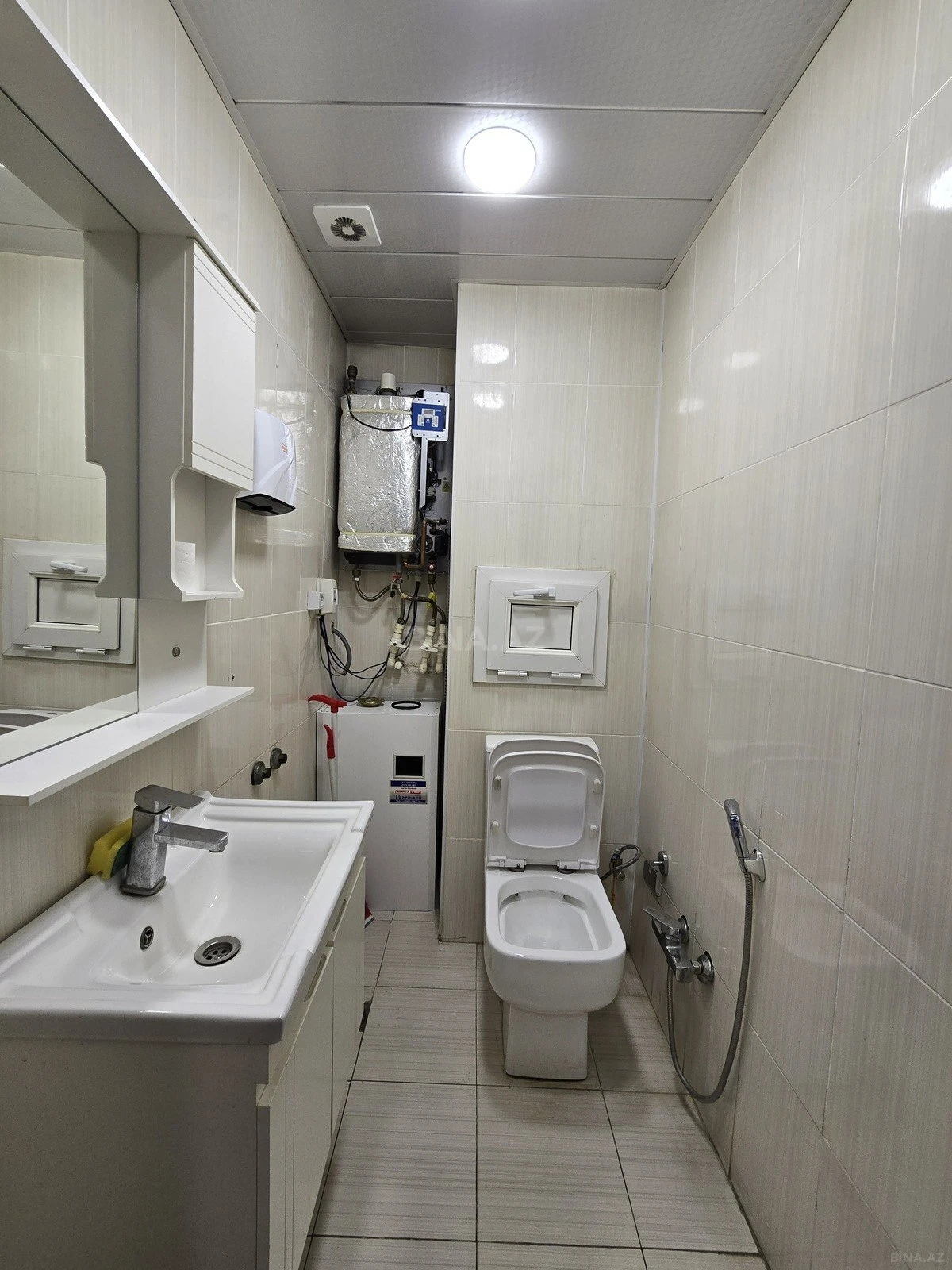 Kirayə verilir obyekt 77 m²