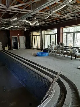 Satılır 9 otaqlı həyət evi 470 m²