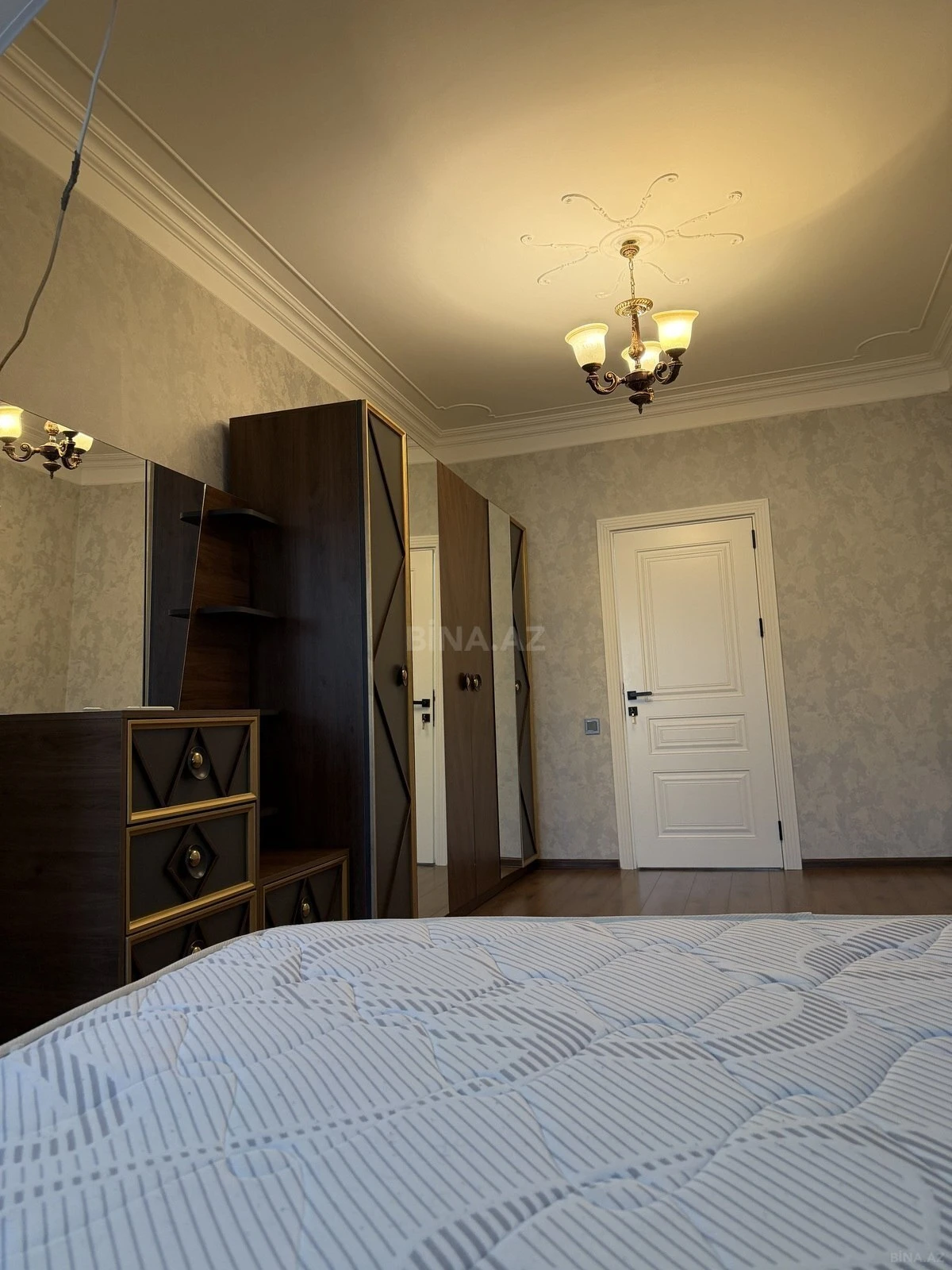 Kirayə verilir 3 otaqlı mənzil 70 m²
