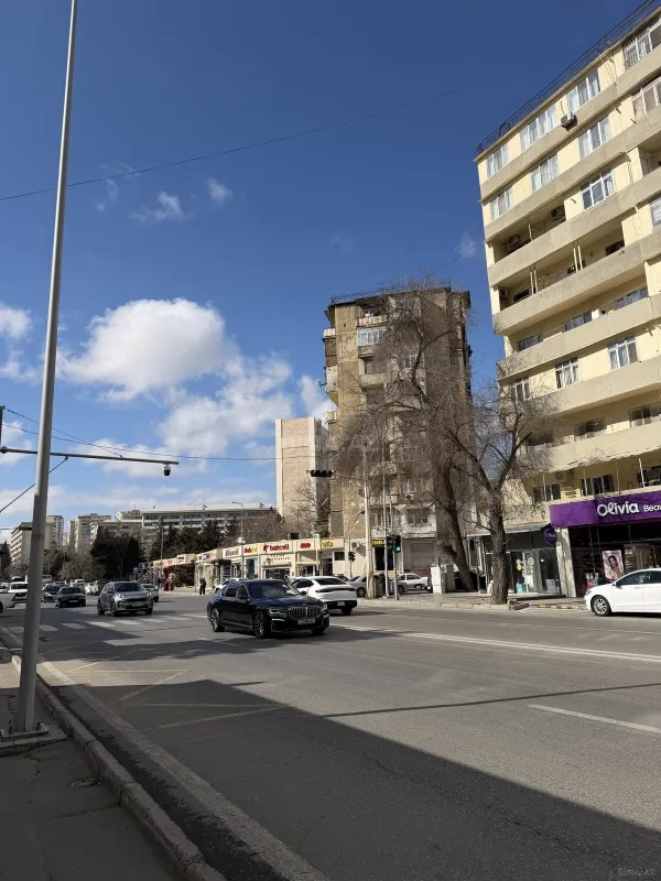 Kirayə verilir 3 otaqlı mənzil 70 m²