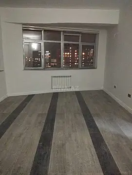 Satılır 2 otaqlı mənzil 125 m²
