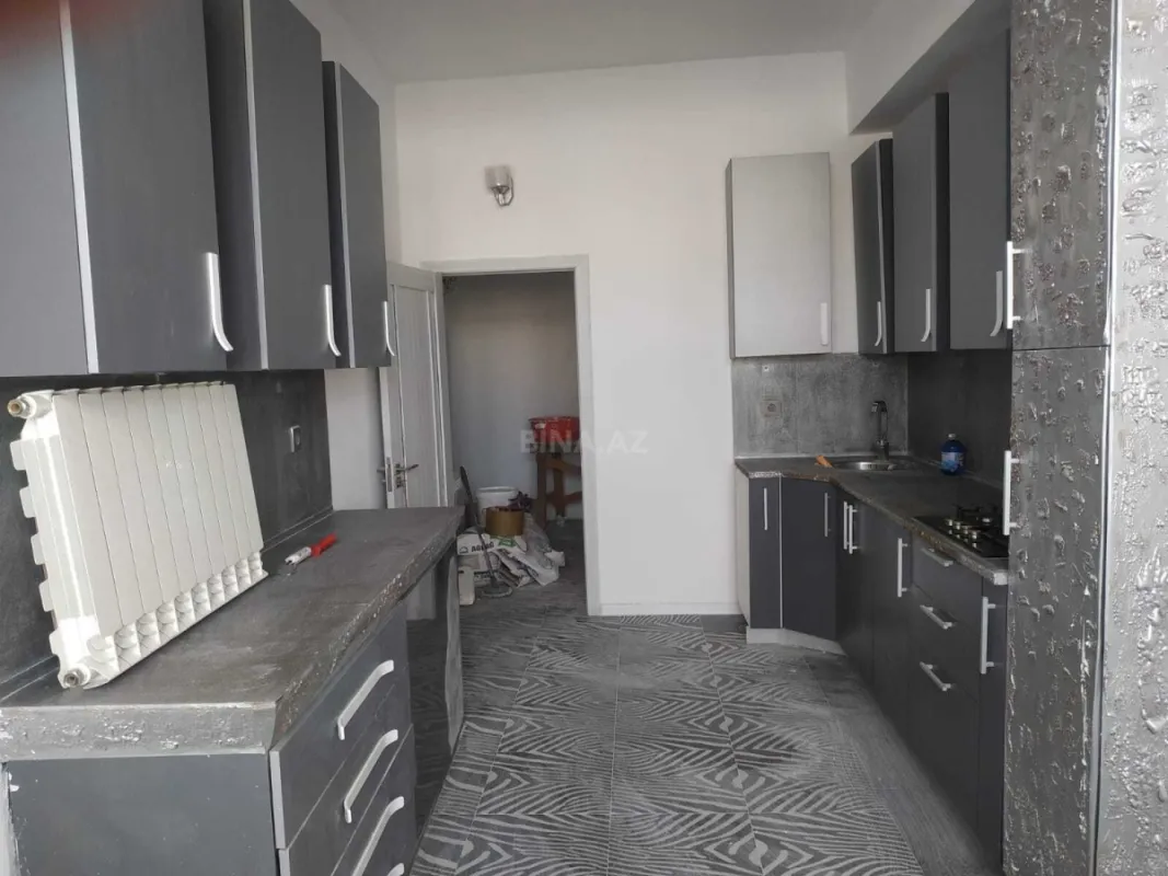 Satılır 2 otaqlı mənzil 125 m²