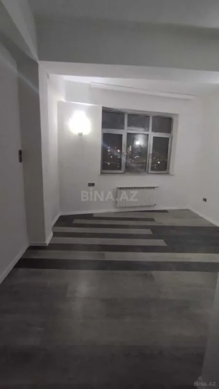 Satılır 2 otaqlı mənzil 125 m²