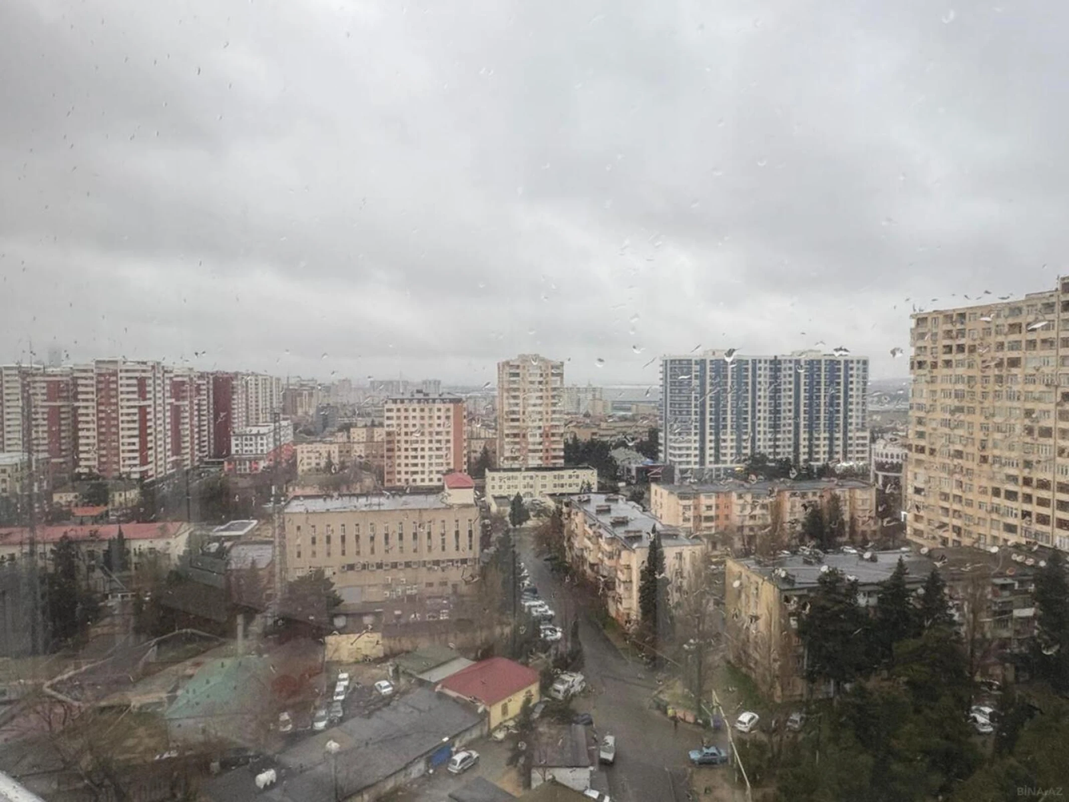 Satılır 2 otaqlı mənzil 91 m²