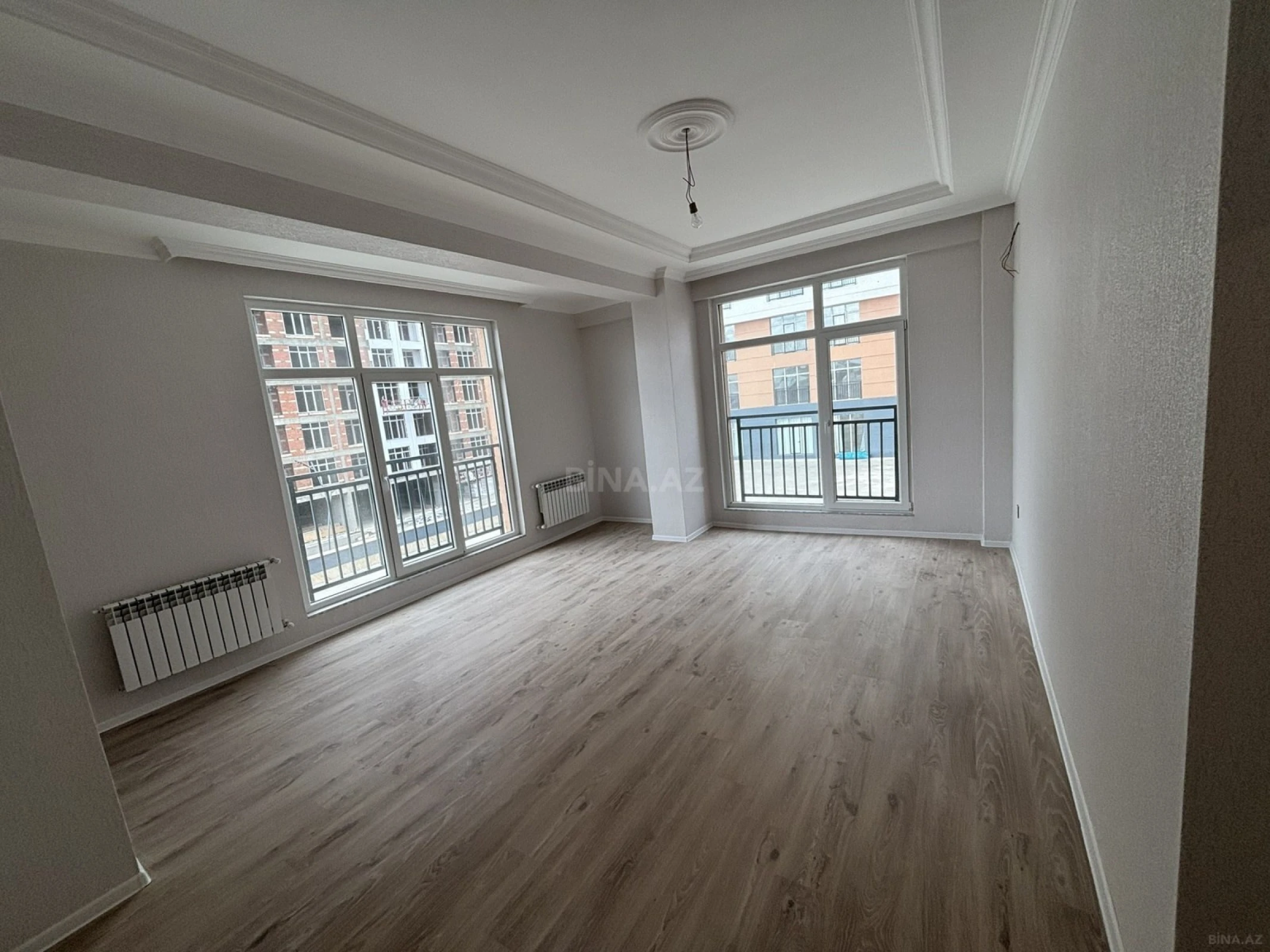 Kirayə verilir 2 otaqlı mənzil 65.6 m²