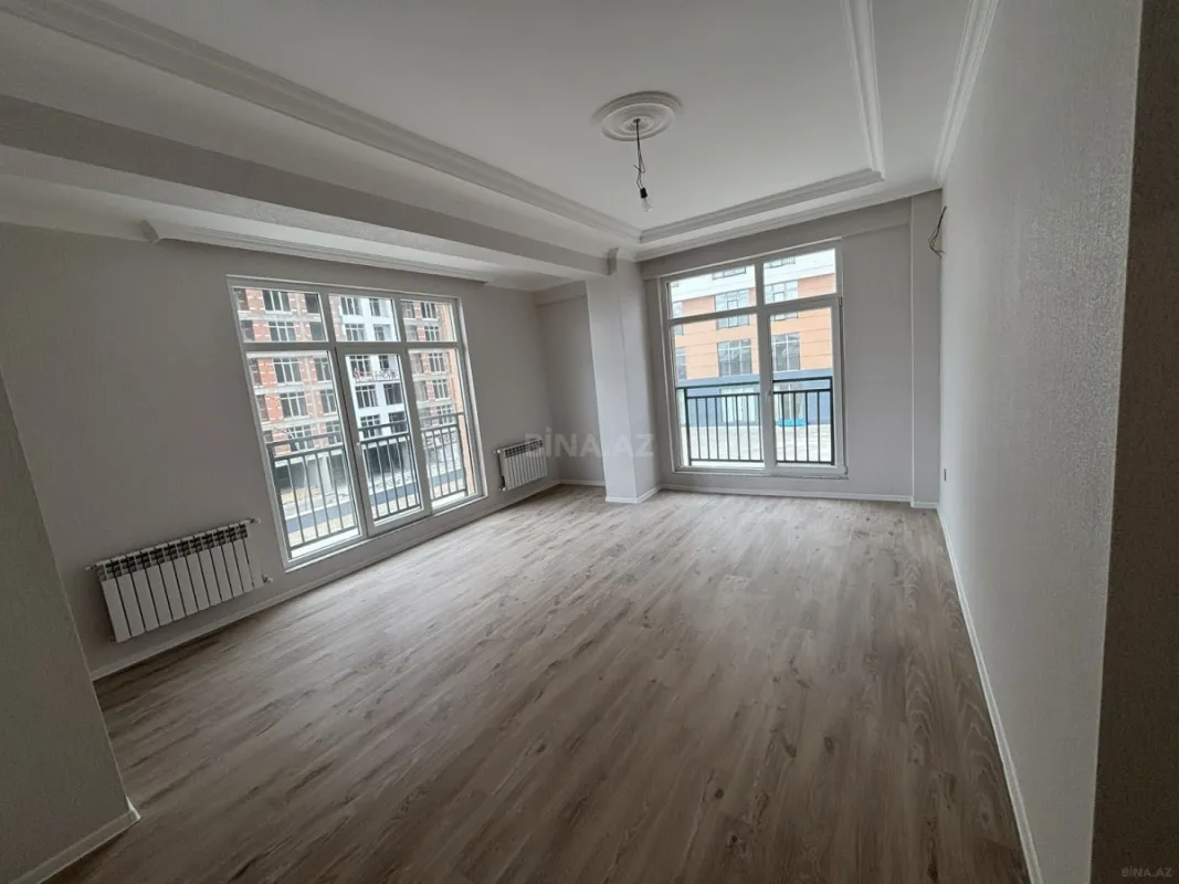 Kirayə verilir 2 otaqlı mənzil 65.6 m²