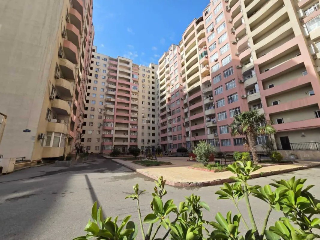 Satılır 3 otaqlı mənzil 80 m²