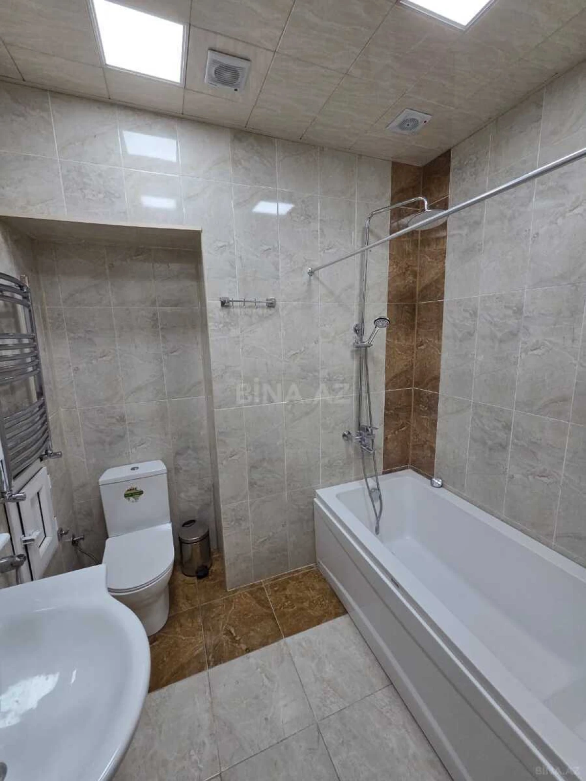 Satılır 3 otaqlı mənzil 80 m²