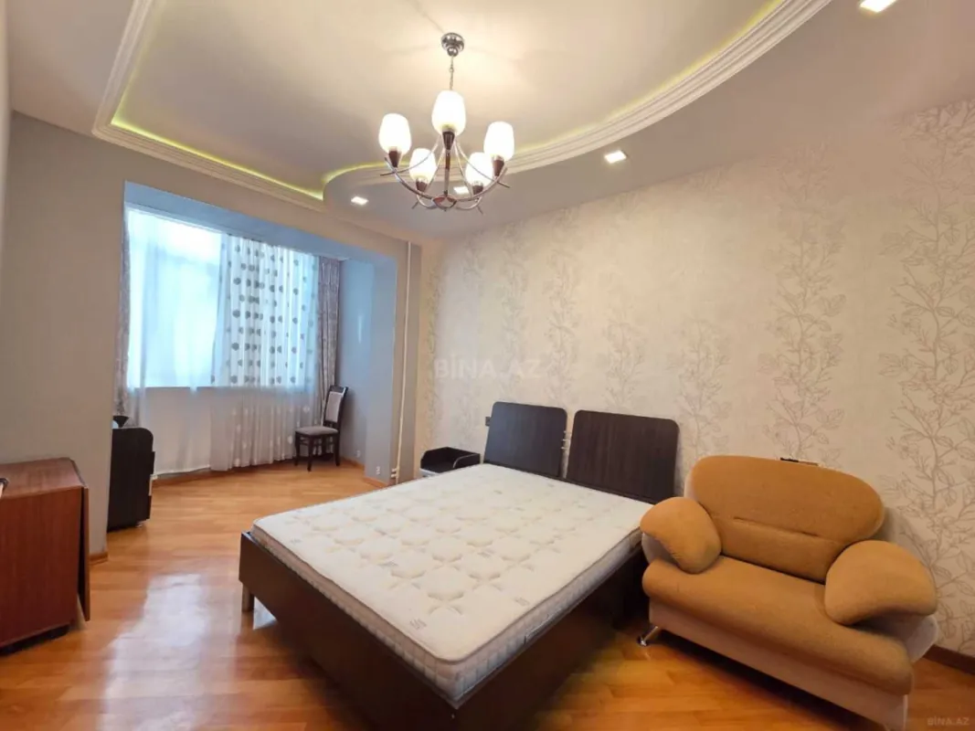 Satılır 3 otaqlı mənzil 80 m²