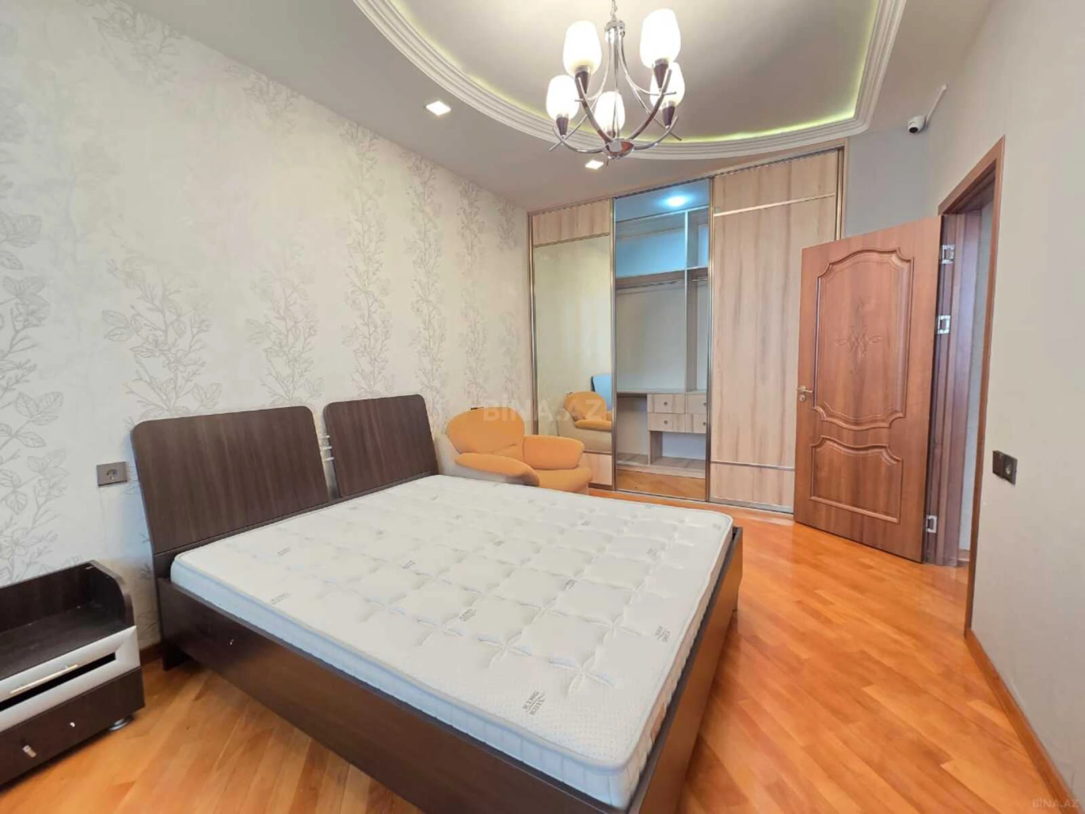 Satılır 3 otaqlı mənzil 80 m²