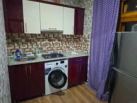 Kirayə verilir 2 otaqlı mənzil 60 m²