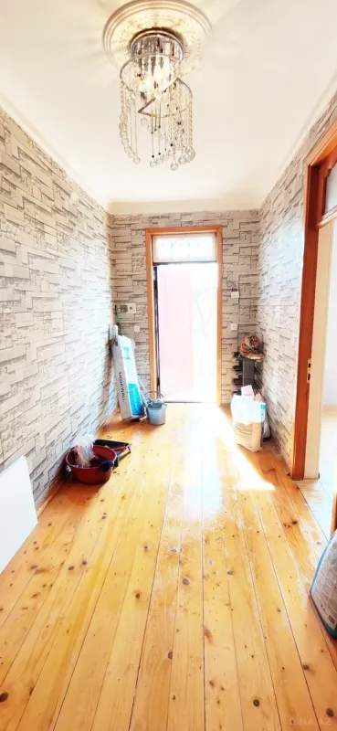 Satılır 3 otaqlı həyət evi 100 m²