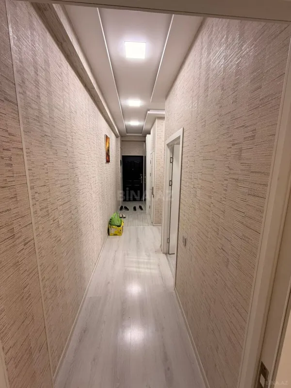 Kirayə verilir 2 otaqlı mənzil 68 m²