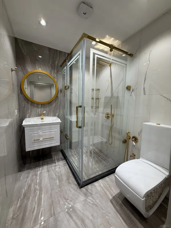 Satılır 3 otaqlı mənzil 145 m²