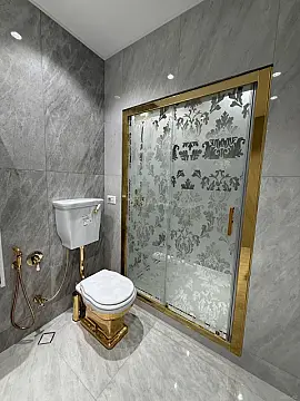 Satılır 3 otaqlı mənzil 145 m²