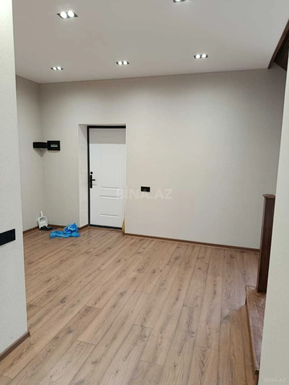 Satılır 4 otaqlı həyət evi 190 m²