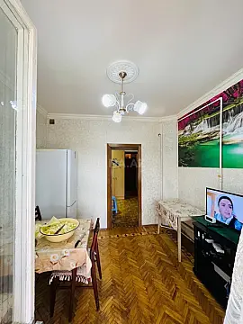 Satılır 4 otaqlı mənzil 85 m²