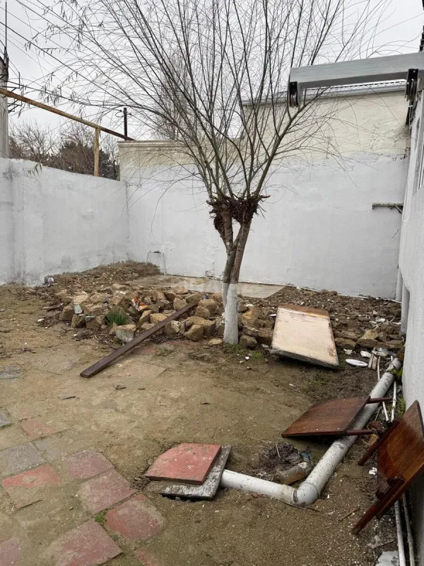 Satılır 3 otaqlı həyət evi 90 m²