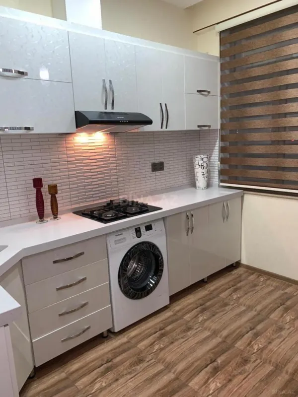 Kirayə verilir 1 otaqlı mənzil 55 m²
