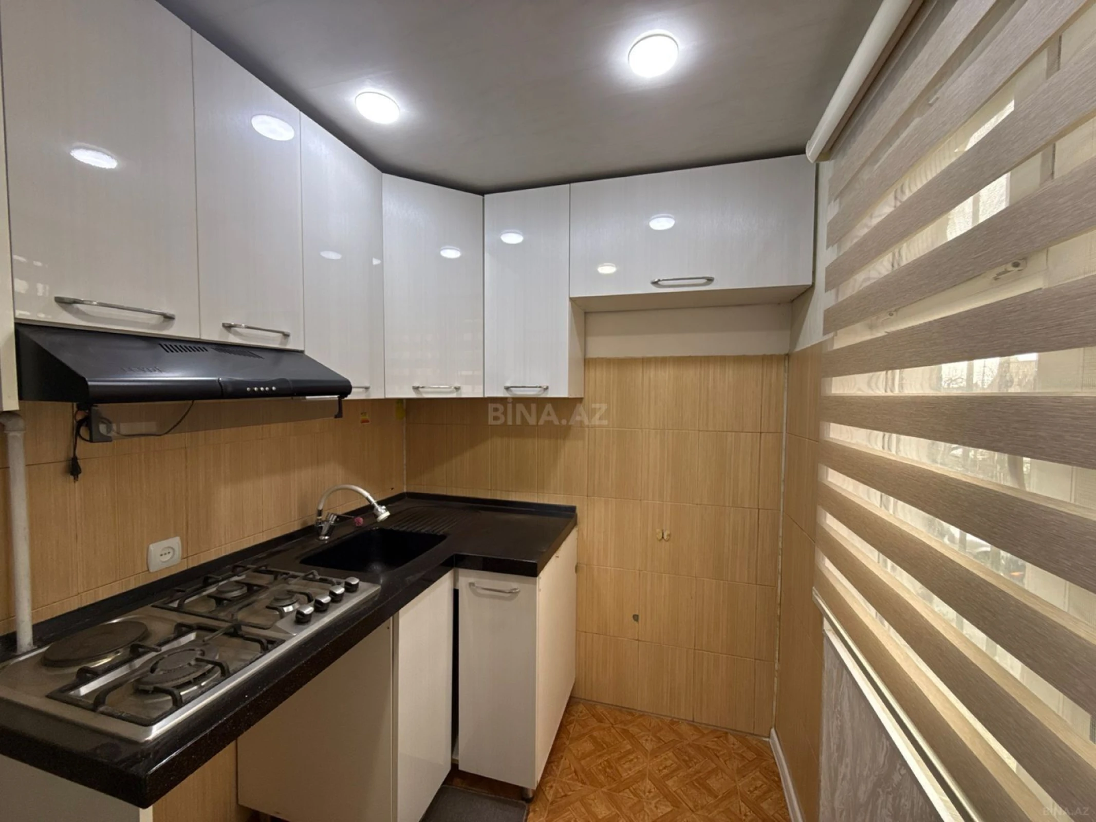 Satılır 2 otaqlı mənzil 50 m²