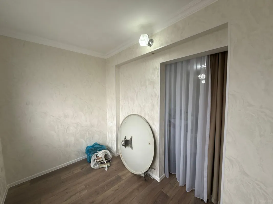 Satılır 2 otaqlı mənzil 50 m²
