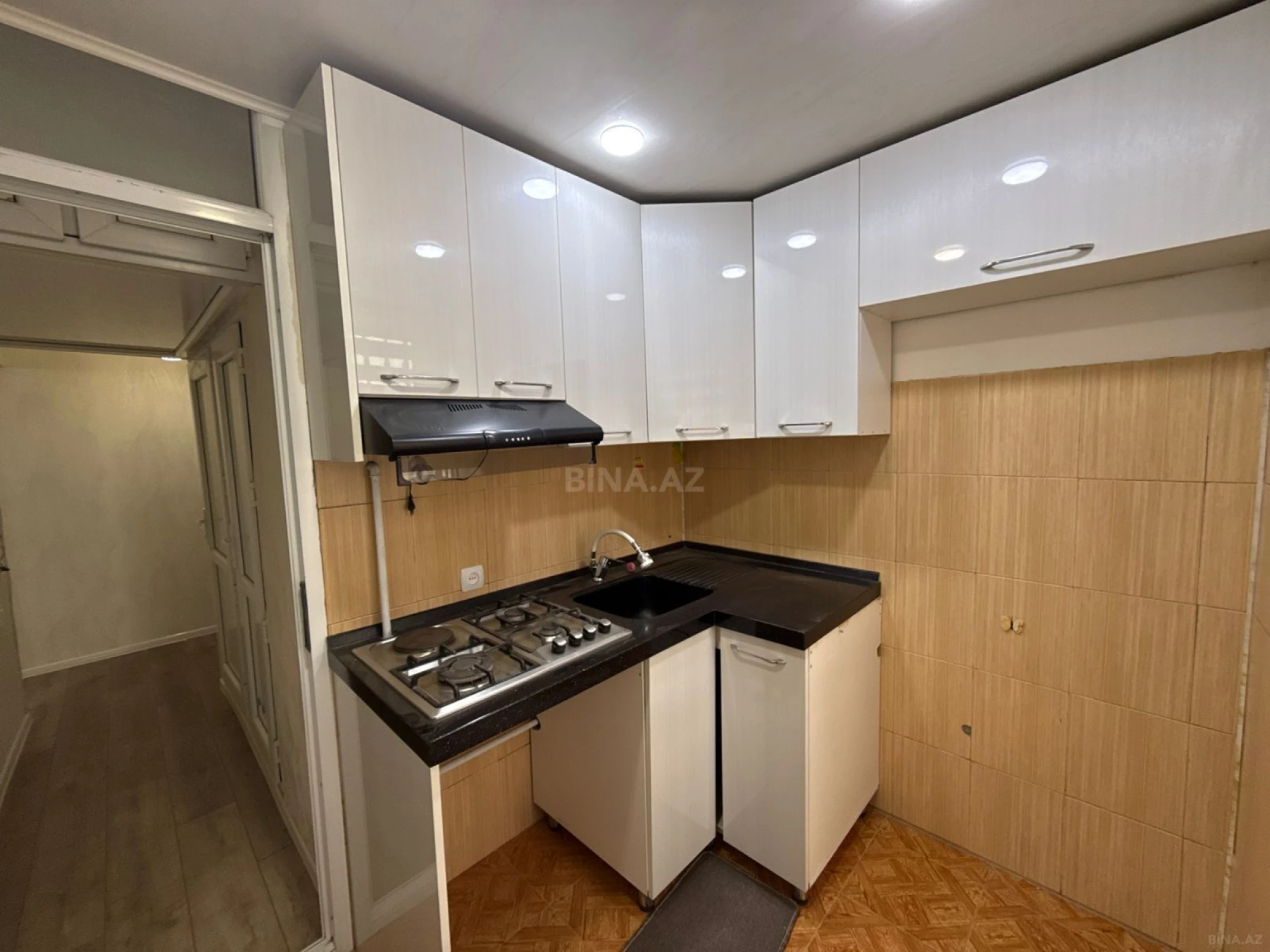 Satılır 2 otaqlı mənzil 50 m²