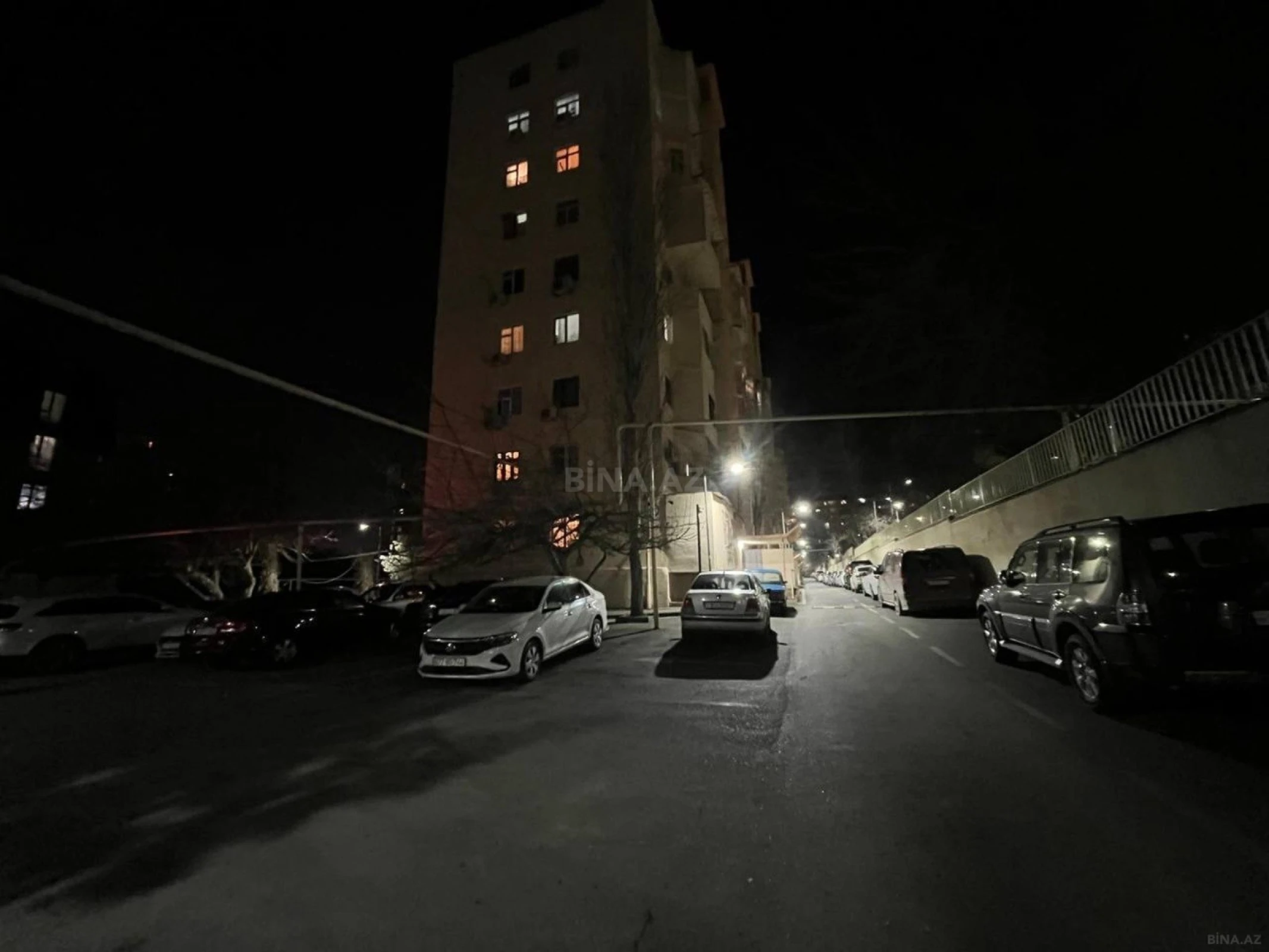 Satılır 4 otaqlı mənzil 78.2 m²