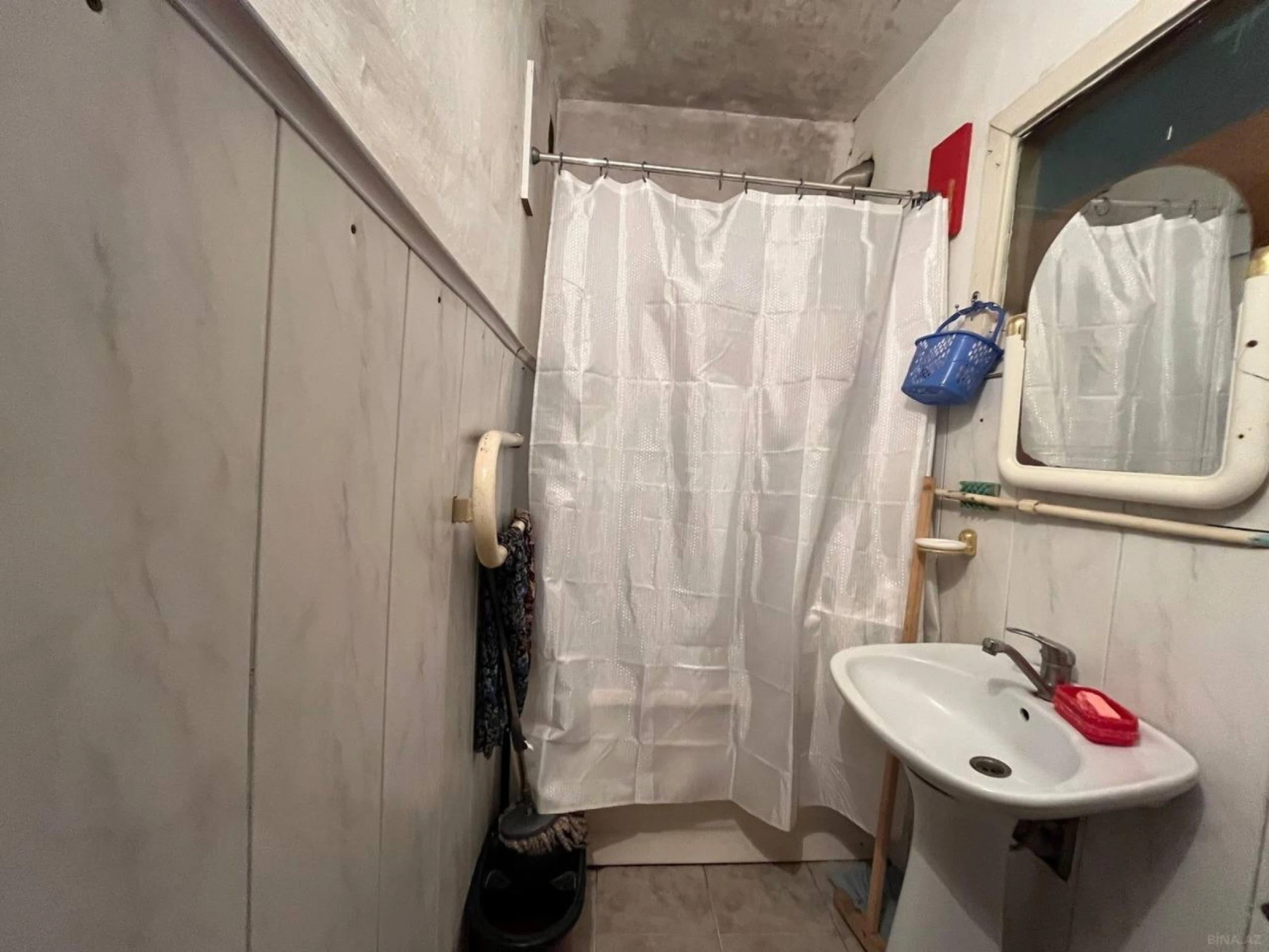 Satılır 4 otaqlı mənzil 78.2 m²