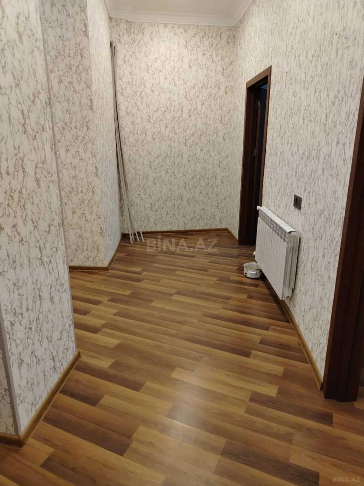 Kirayə verilir 2 otaqlı ofis 115 m²