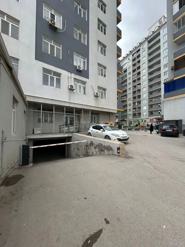 Satılır 4 otaqlı mənzil 84.5 m²