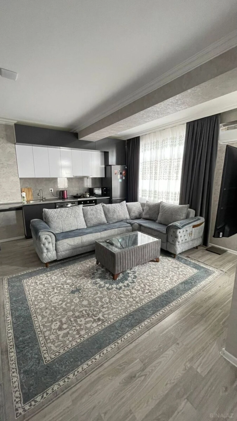 Satılır 4 otaqlı mənzil 84.5 m²