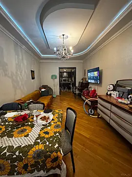 Satılır 2 otaqlı mənzil 66 m²