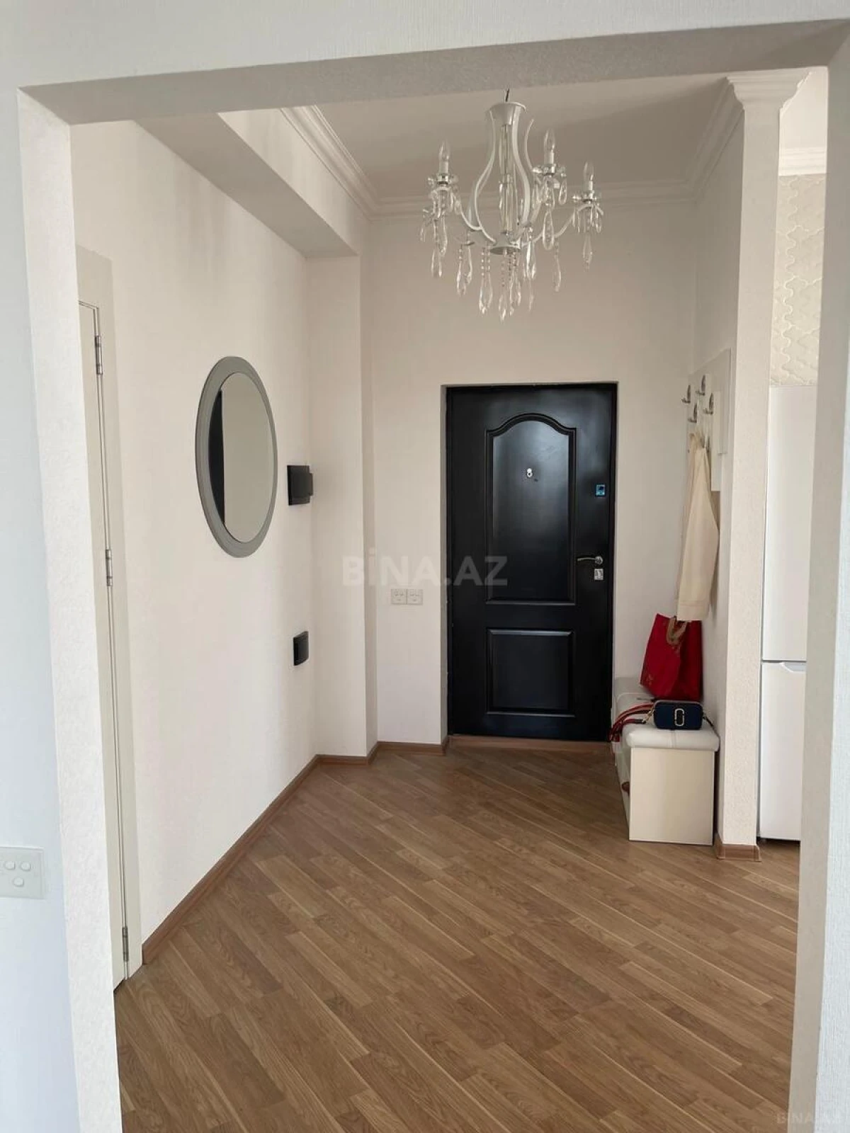 Kirayə verilir 1 otaqlı mənzil 55 m²