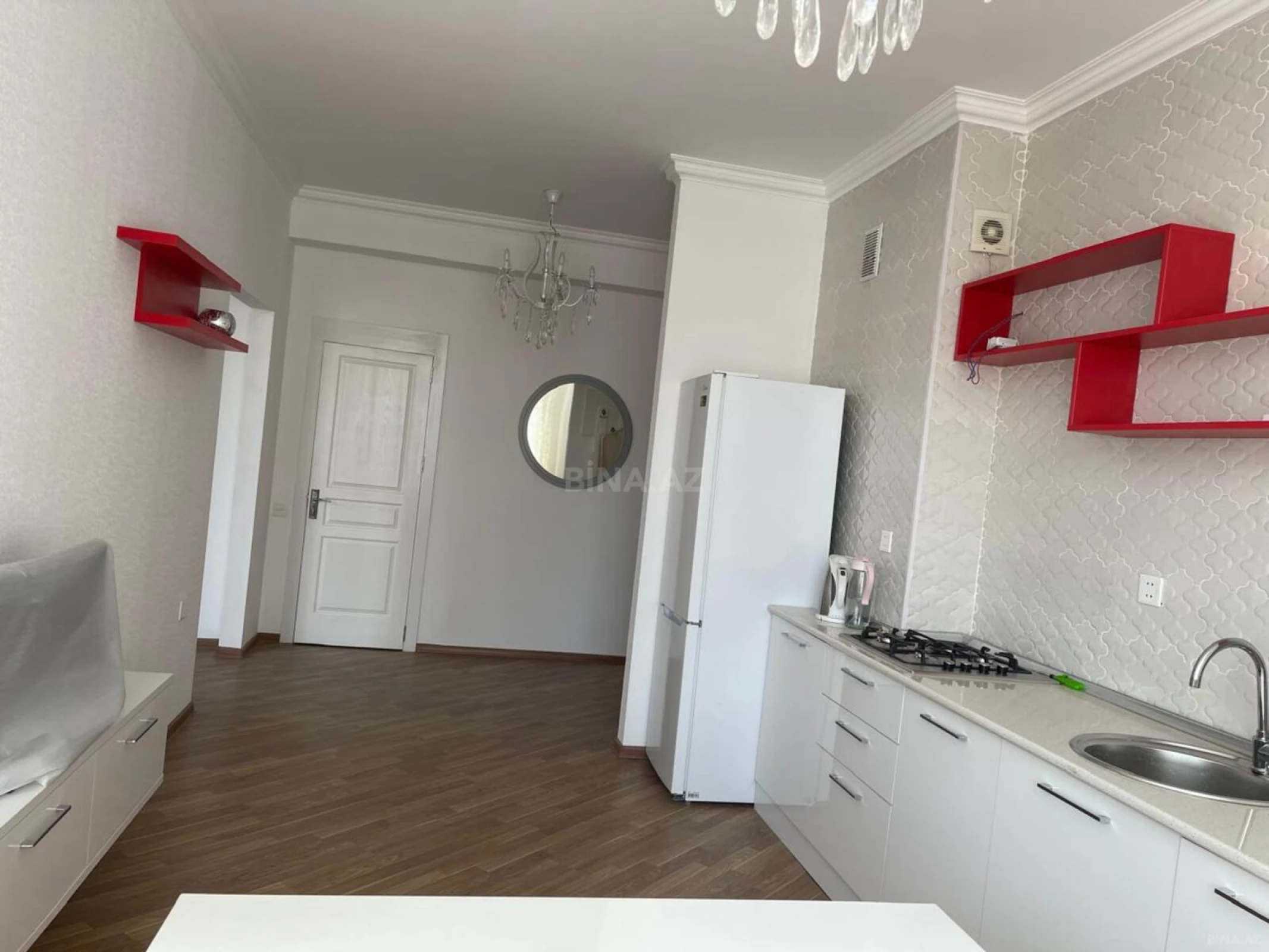 Kirayə verilir 1 otaqlı mənzil 55 m²