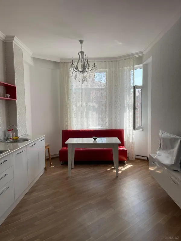 Kirayə verilir 1 otaqlı mənzil 55 m²