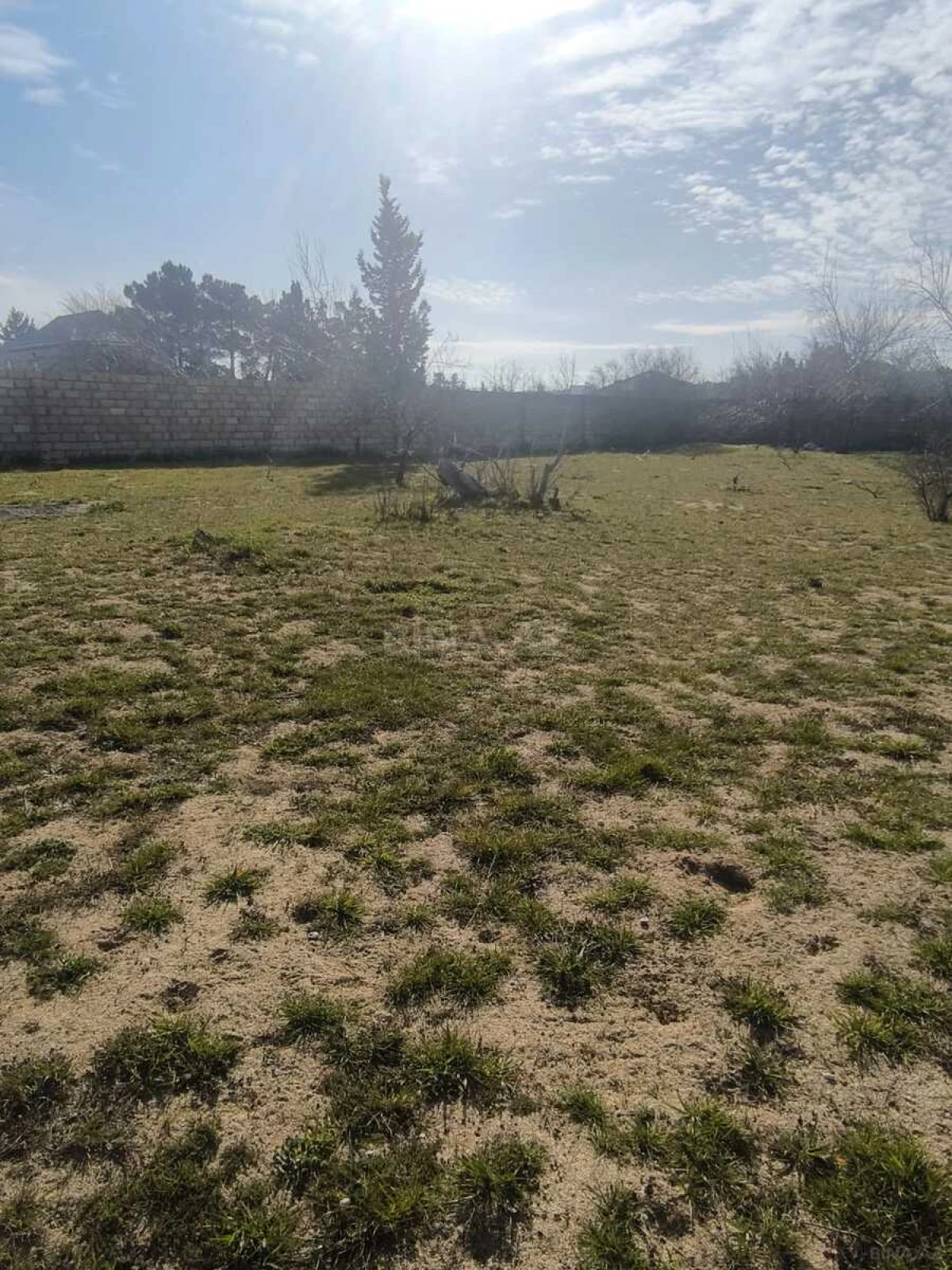 Satılır torpaq sahəsi 12 m²