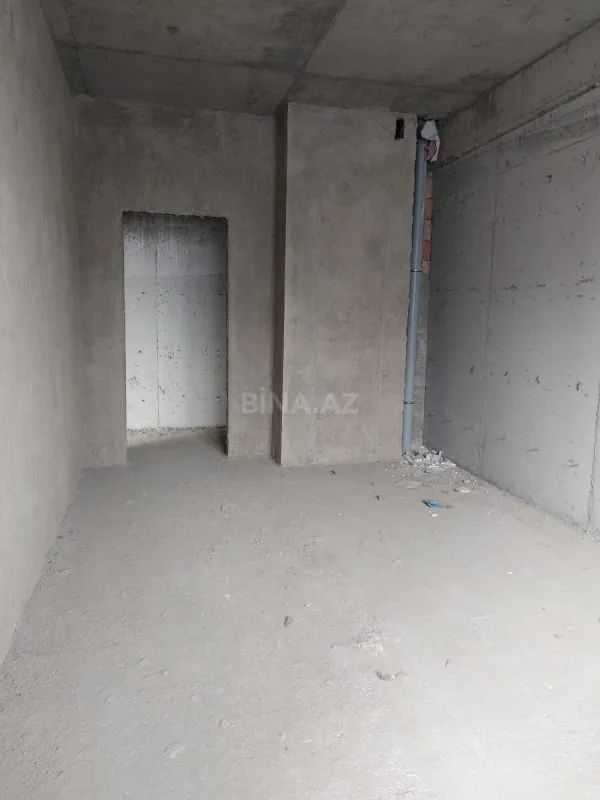 Satılır 4 otaqlı mənzil 170 m²