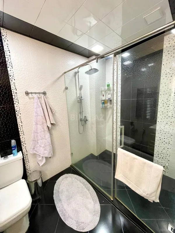 Kirayə verilir 3 otaqlı mənzil 100 m²