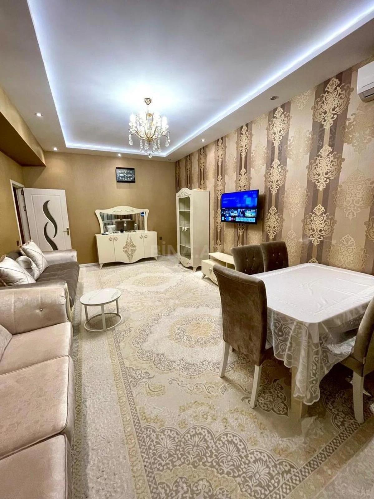 Kirayə verilir 3 otaqlı mənzil 100 m²